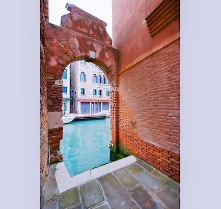 Calle Dei Ormesini เวนิส ภายนอก รูปภาพ